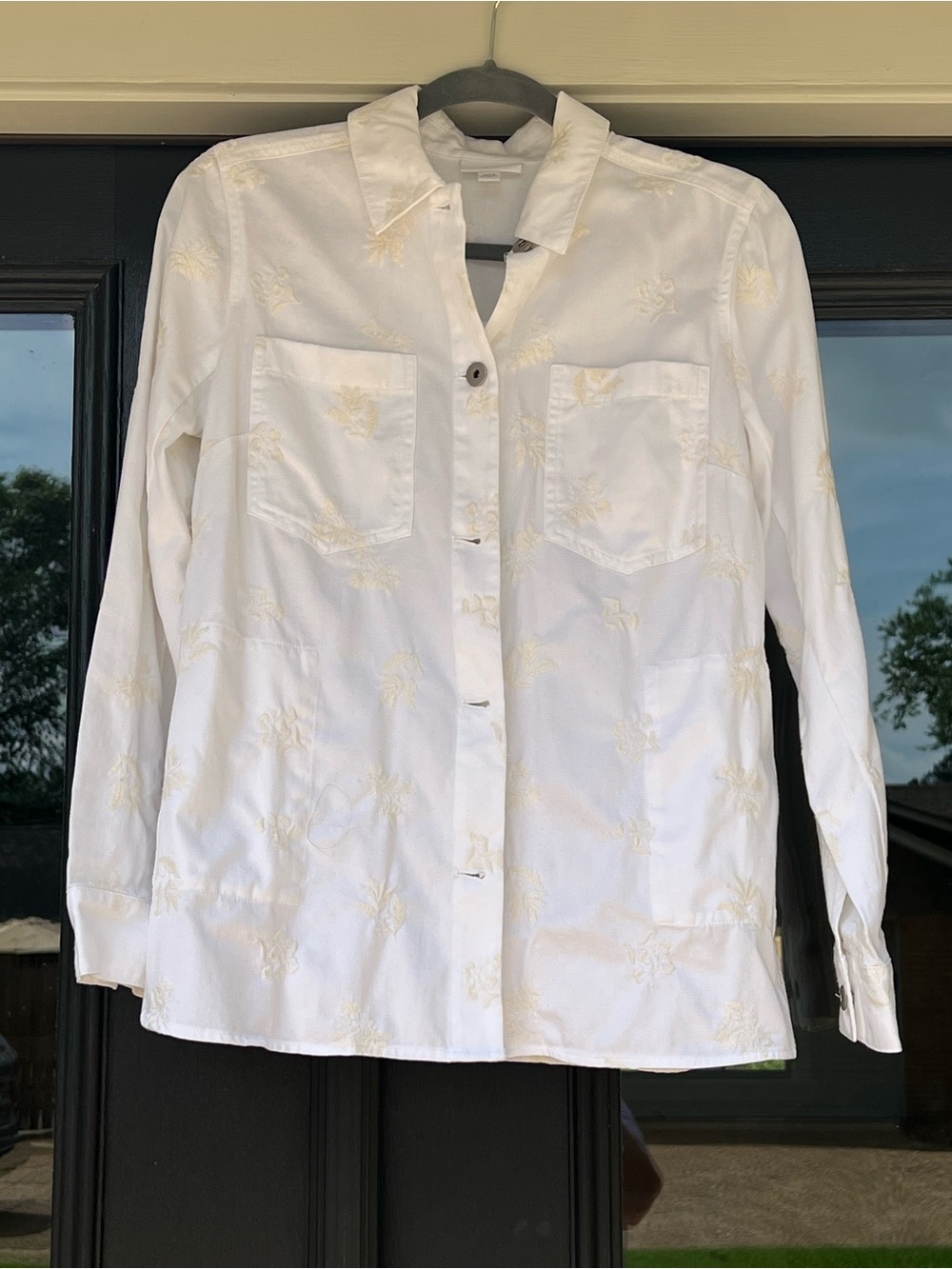 J. Jill jacket Embroidered White Button-Up  with pockets NEW Sz XS relaxed fit